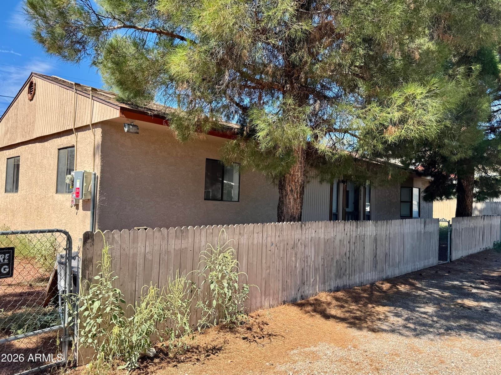 560 Siesta Street, Clarkdale, AZ 86324 — photo 2 of 22