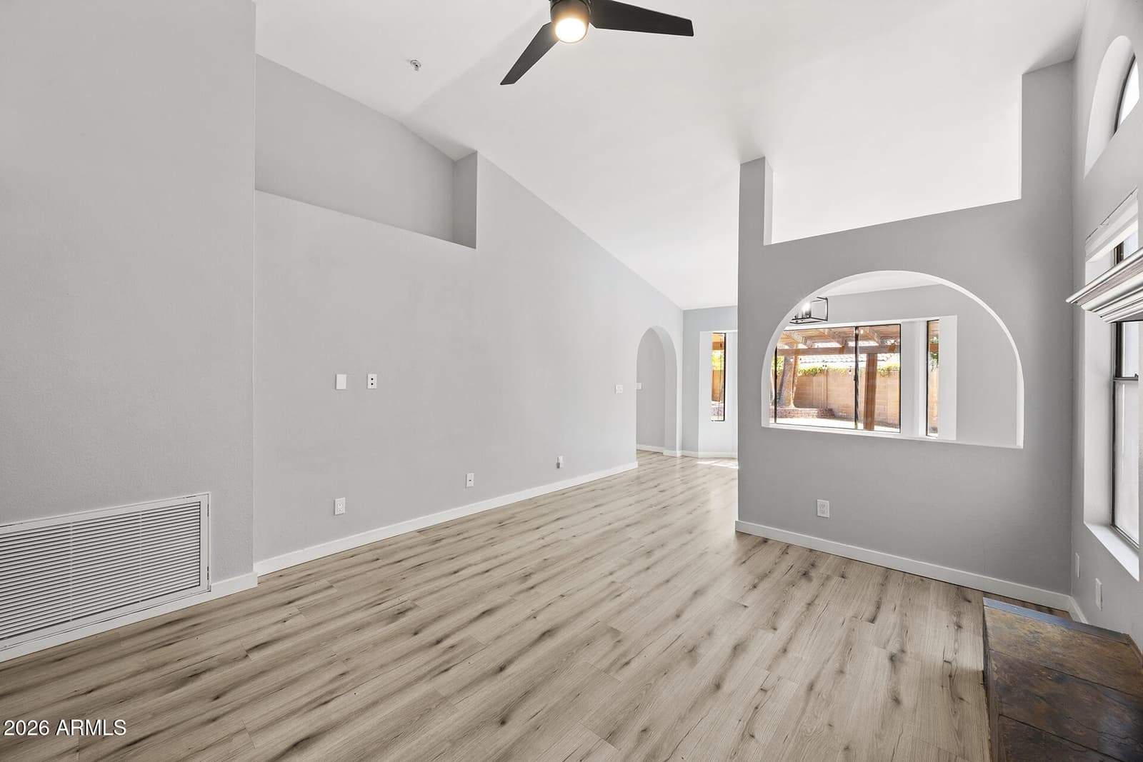 10359 E Davenport Drive, Scottsdale, AZ 85260 — photo 5 of 31