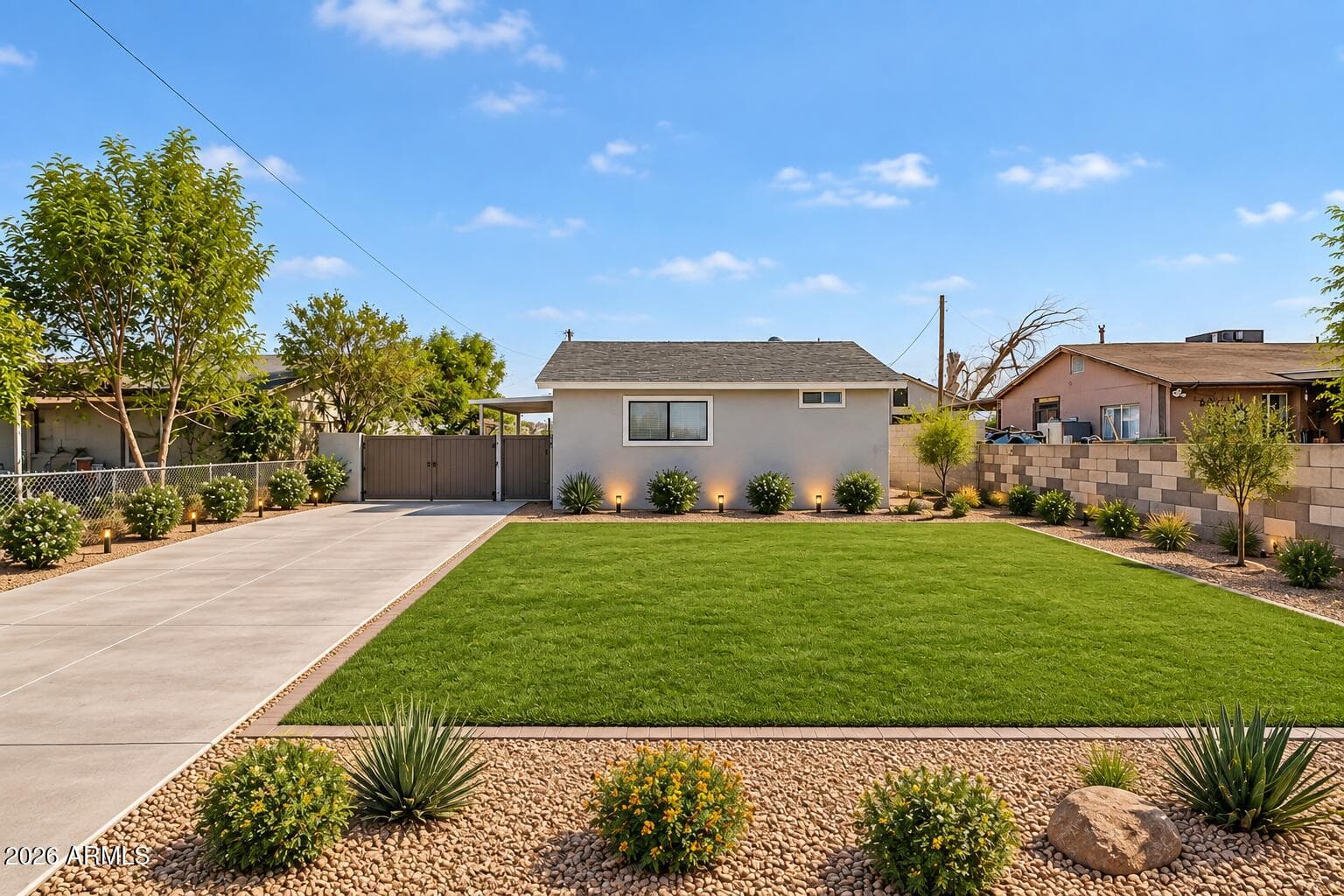 2425 W Papago Street, Phoenix, AZ 85009 — photo 2 of 32