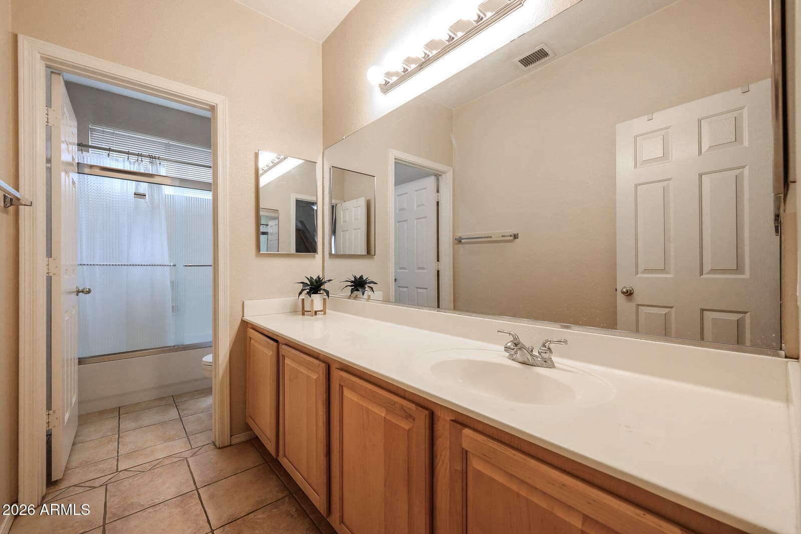 25422 N 68th Drive, Peoria, AZ 85383 — photo 17 of 34