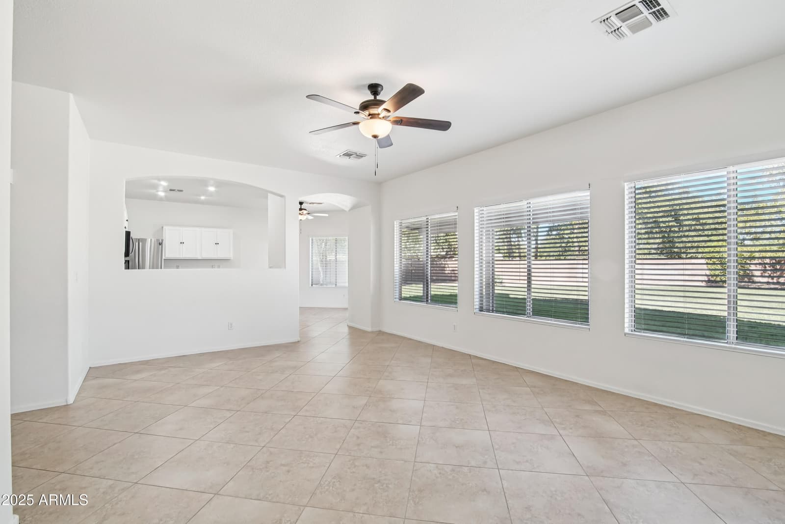 30263 N Bobcat Way, San Tan Valley, AZ 85143 — photo 10 of 69