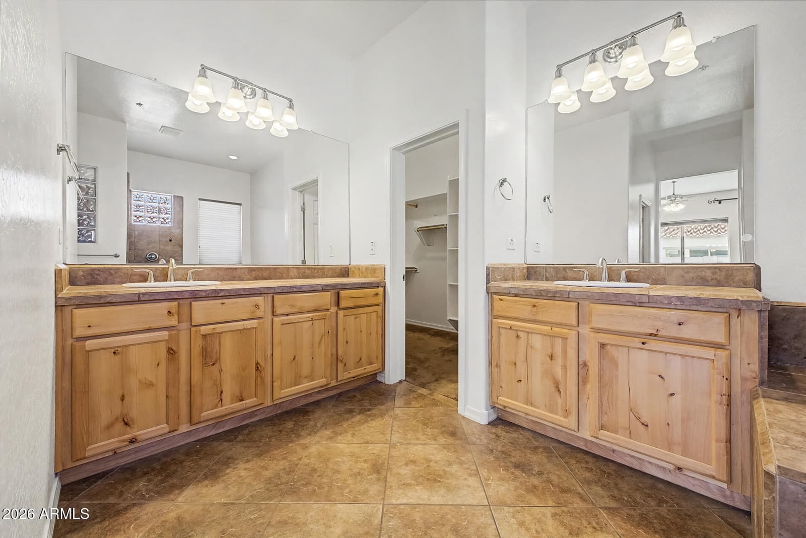 6587 S Martingale Road, Gilbert, AZ 85298 — photo 23 of 57