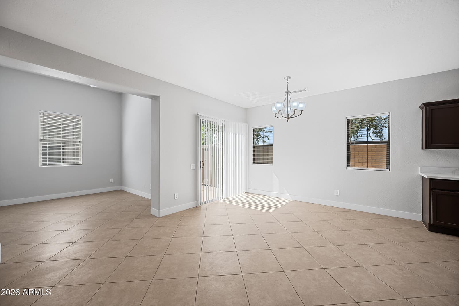 1948 W Davis Road, Phoenix, AZ 85023 — photo 9 of 51