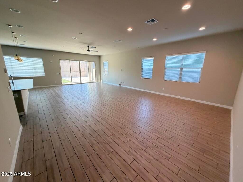 18942 W Laurel Lane, Surprise, AZ 85388 — photo 11 of 22