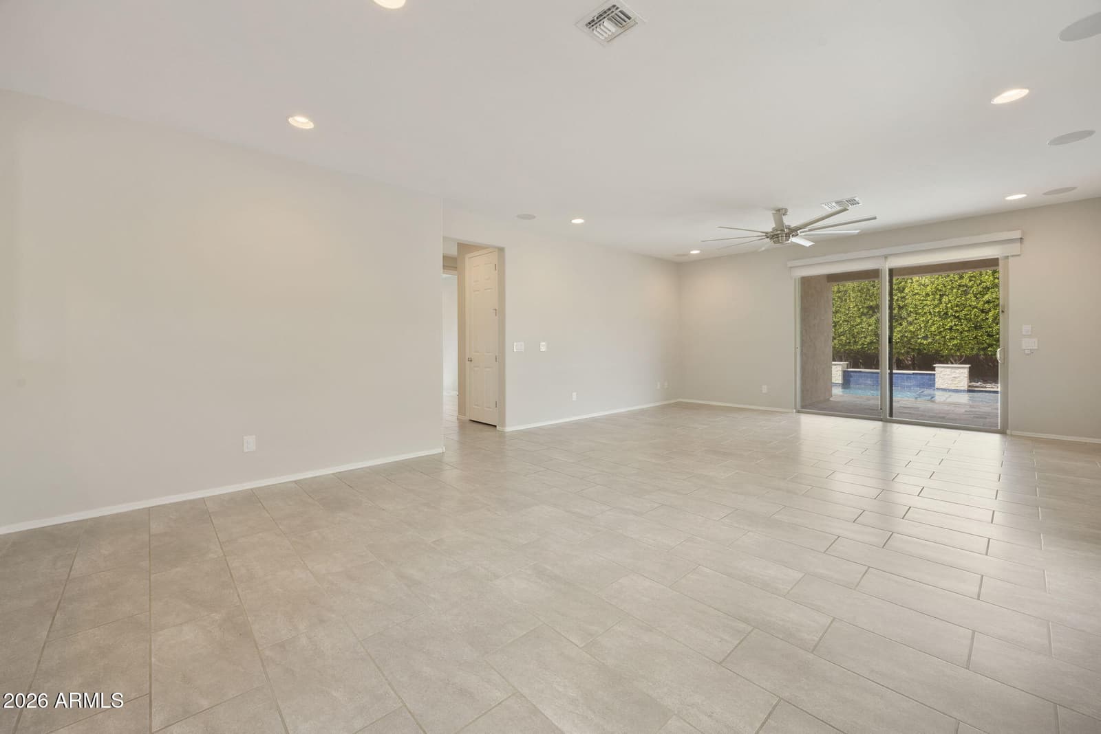 24752 N 96th Avenue, Peoria, AZ 85383 — photo 4 of 64