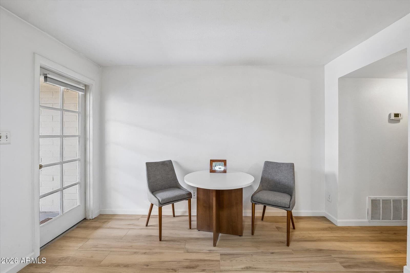 8135 N Central Avenue Avenue 4, Phoenix, AZ 85020 — photo 11 of 50