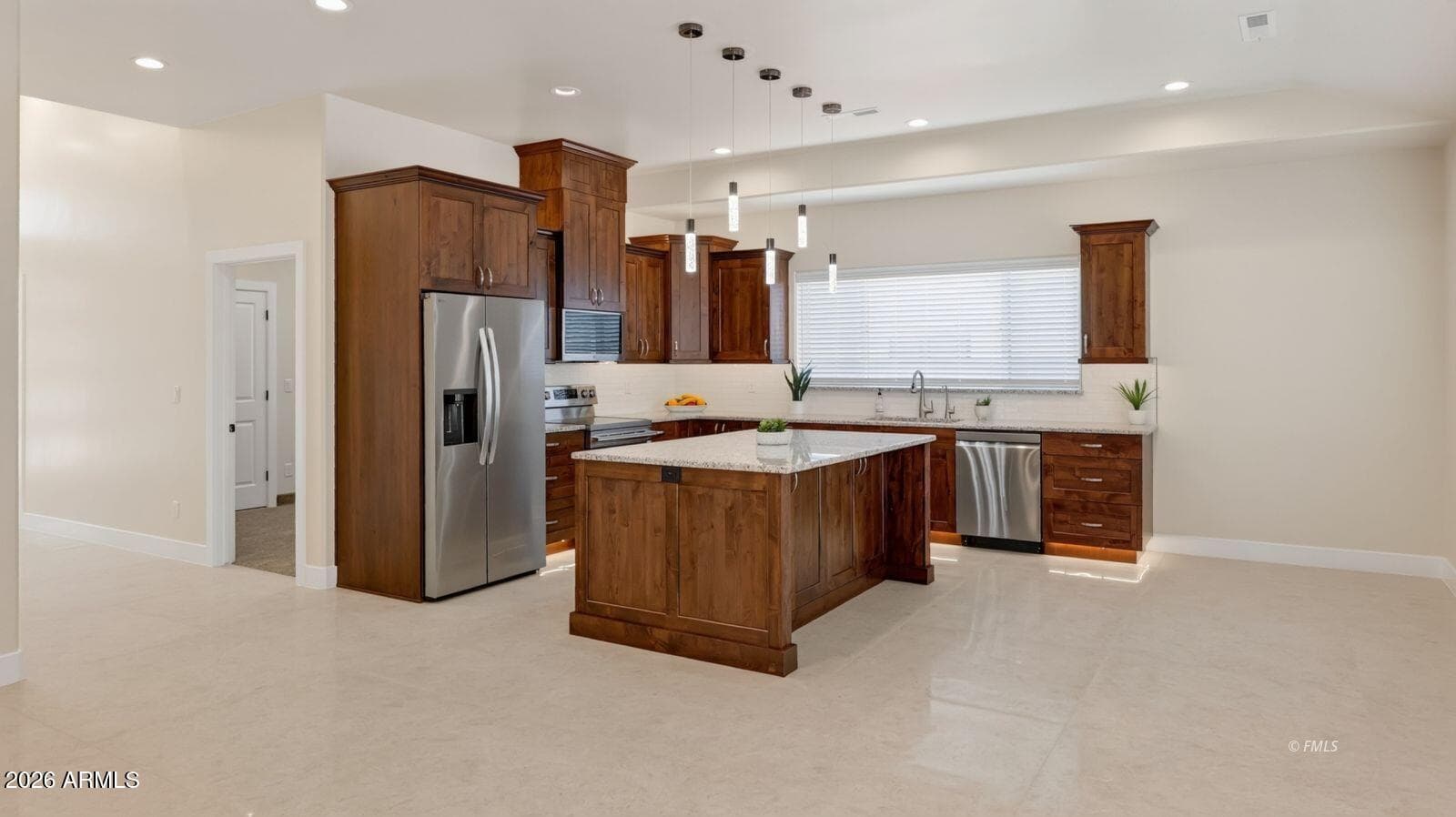 275 S Barlow St Street, Colorado City, AZ 86021 — photo 11 of 40