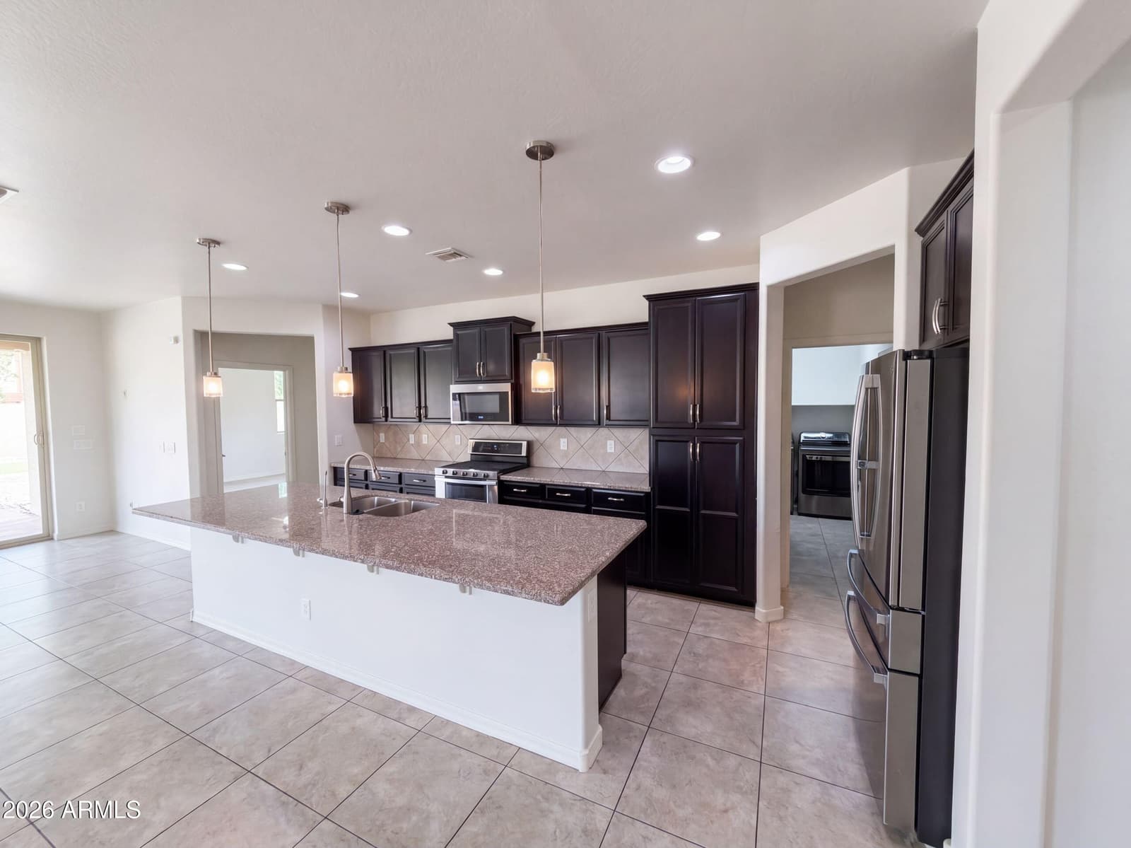 2518 E Fawn Drive, Phoenix, AZ 85042 — photo 2 of 30