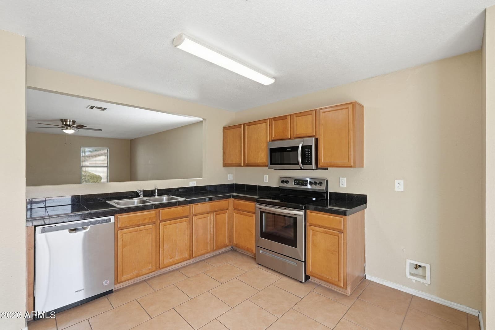 633 W Kingman Loop, Casa Grande, AZ 85122 — photo 6 of 26
