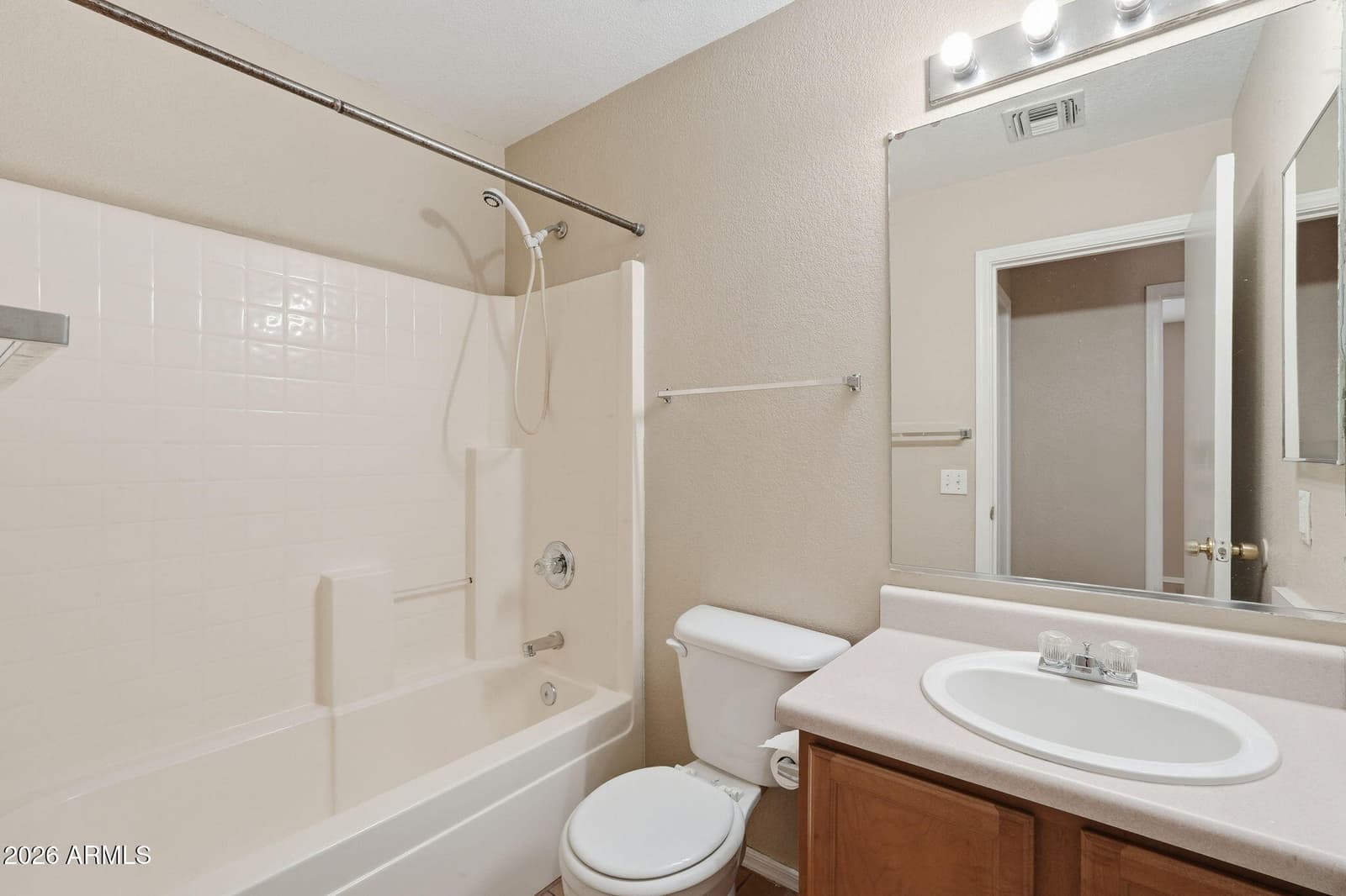 633 W Kingman Loop, Casa Grande, AZ 85122 — photo 13 of 26