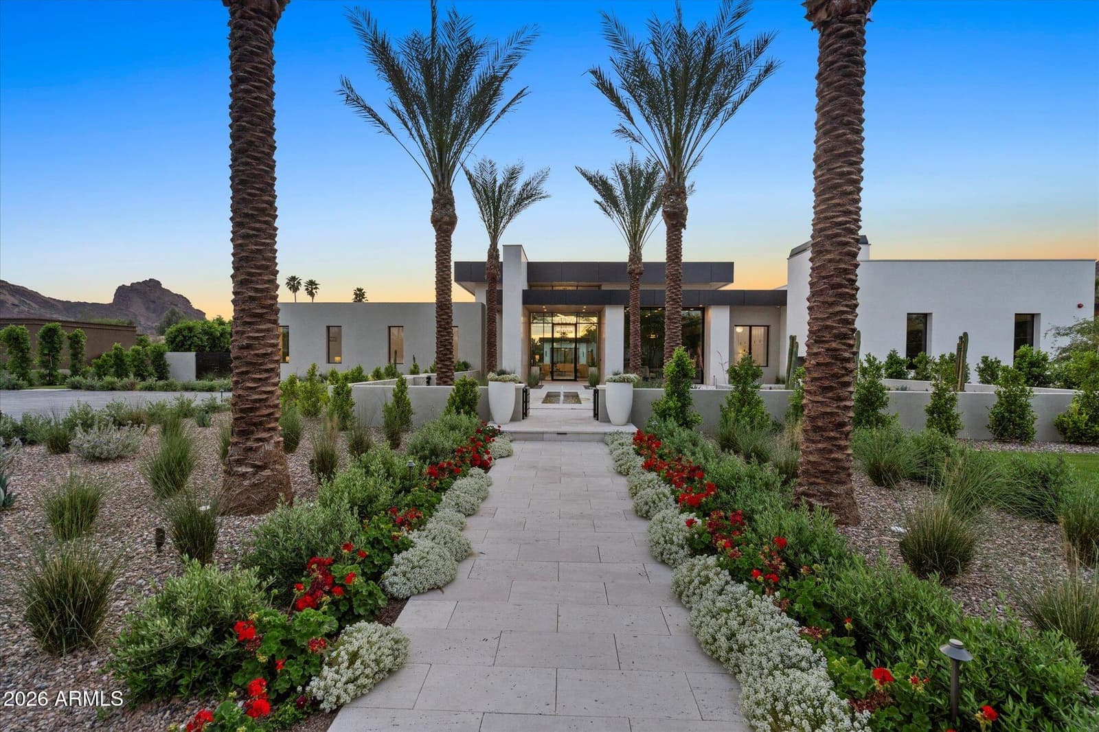 6528 N 60TH Street, Paradise Valley, AZ 85253