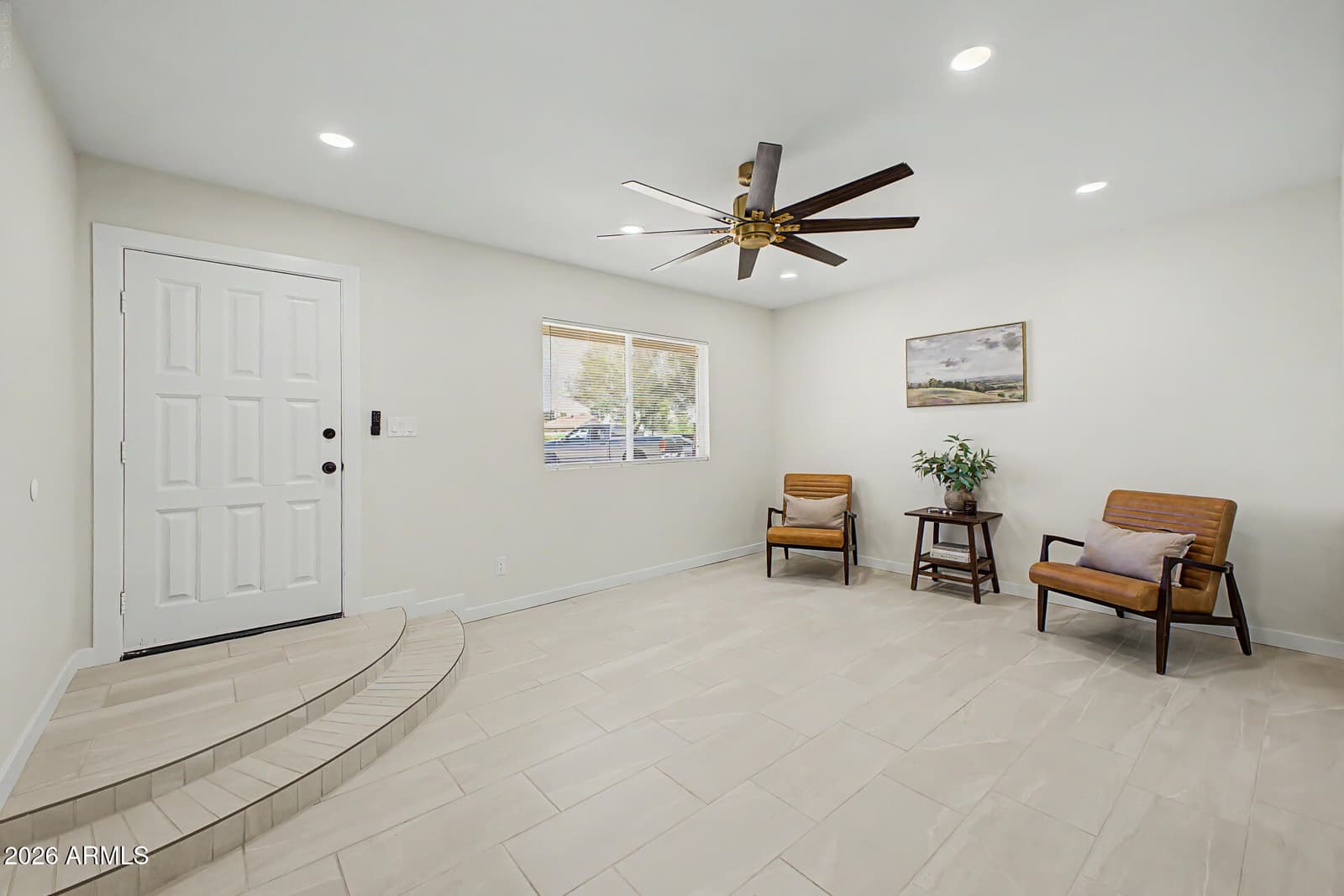 4348 N 80th Drive, Phoenix, AZ 85033 — photo 7 of 39