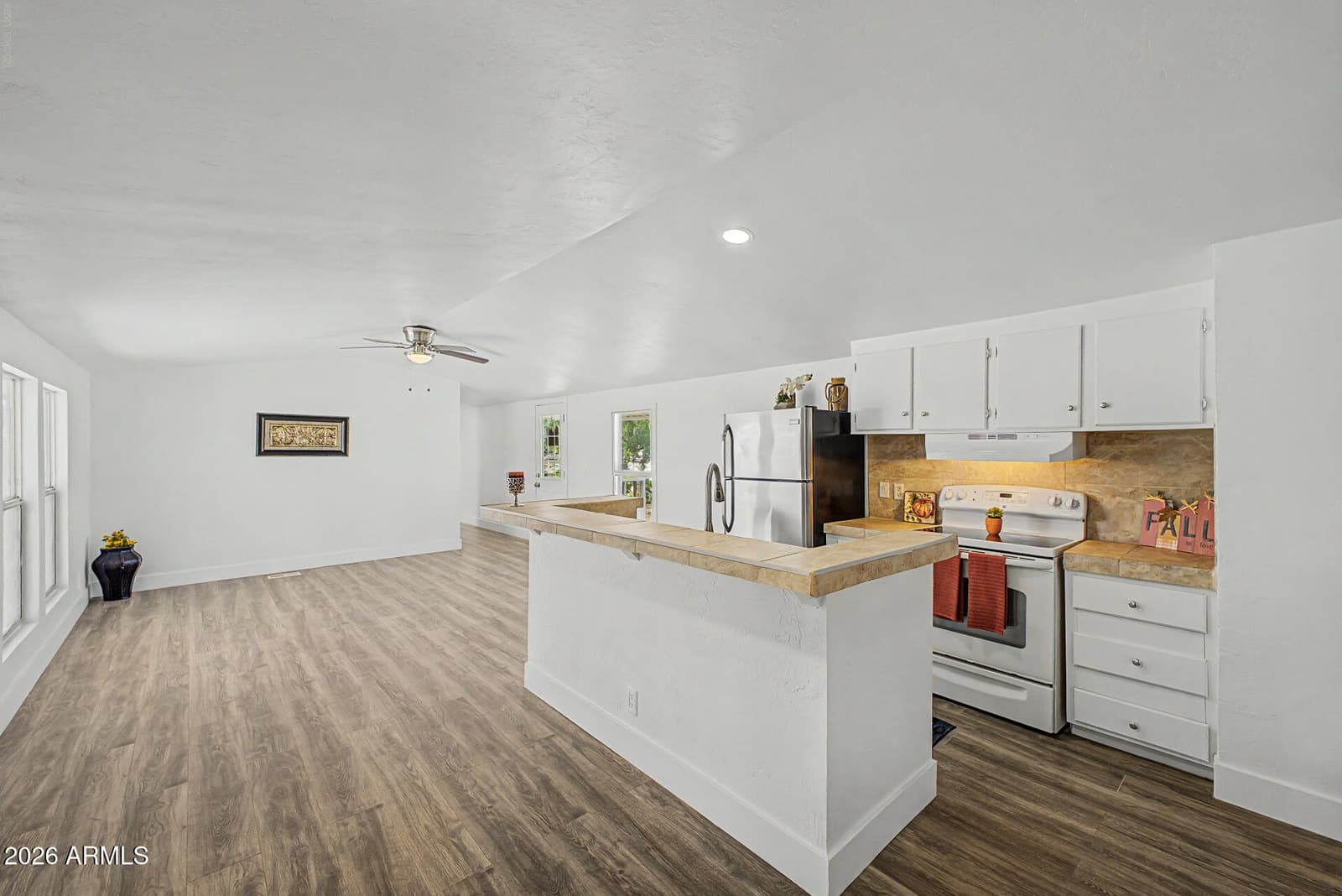 9927 E Parker Trail, San Tan Valley, AZ 85143 — photo 13 of 32