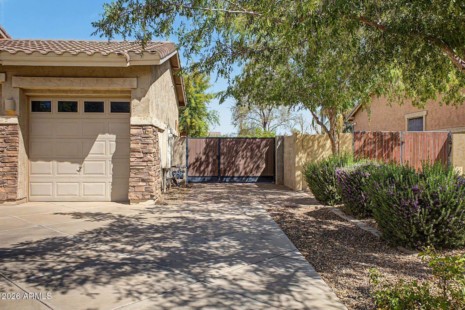 18572 E Apricot Lane, Queen Creek, AZ 85142 — photo 8 of 51