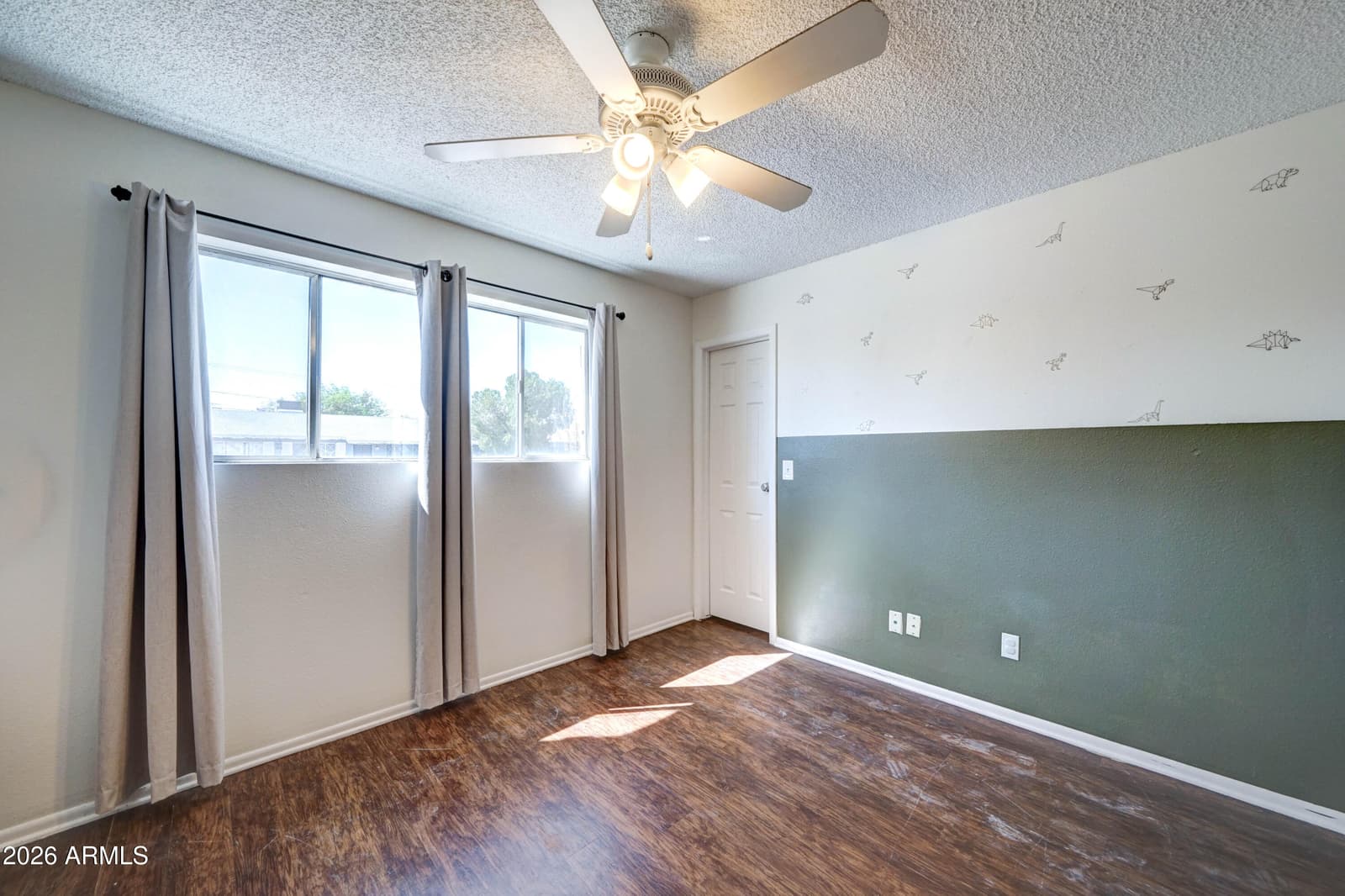 2908 W Corrine Drive, Phoenix, AZ 85029 — photo 10 of 16
