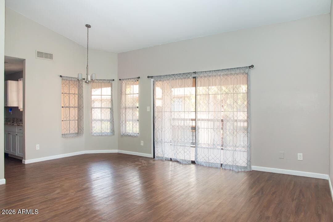 6550 N 47th Avenue 226, Glendale, AZ 85301 — photo 8 of 21