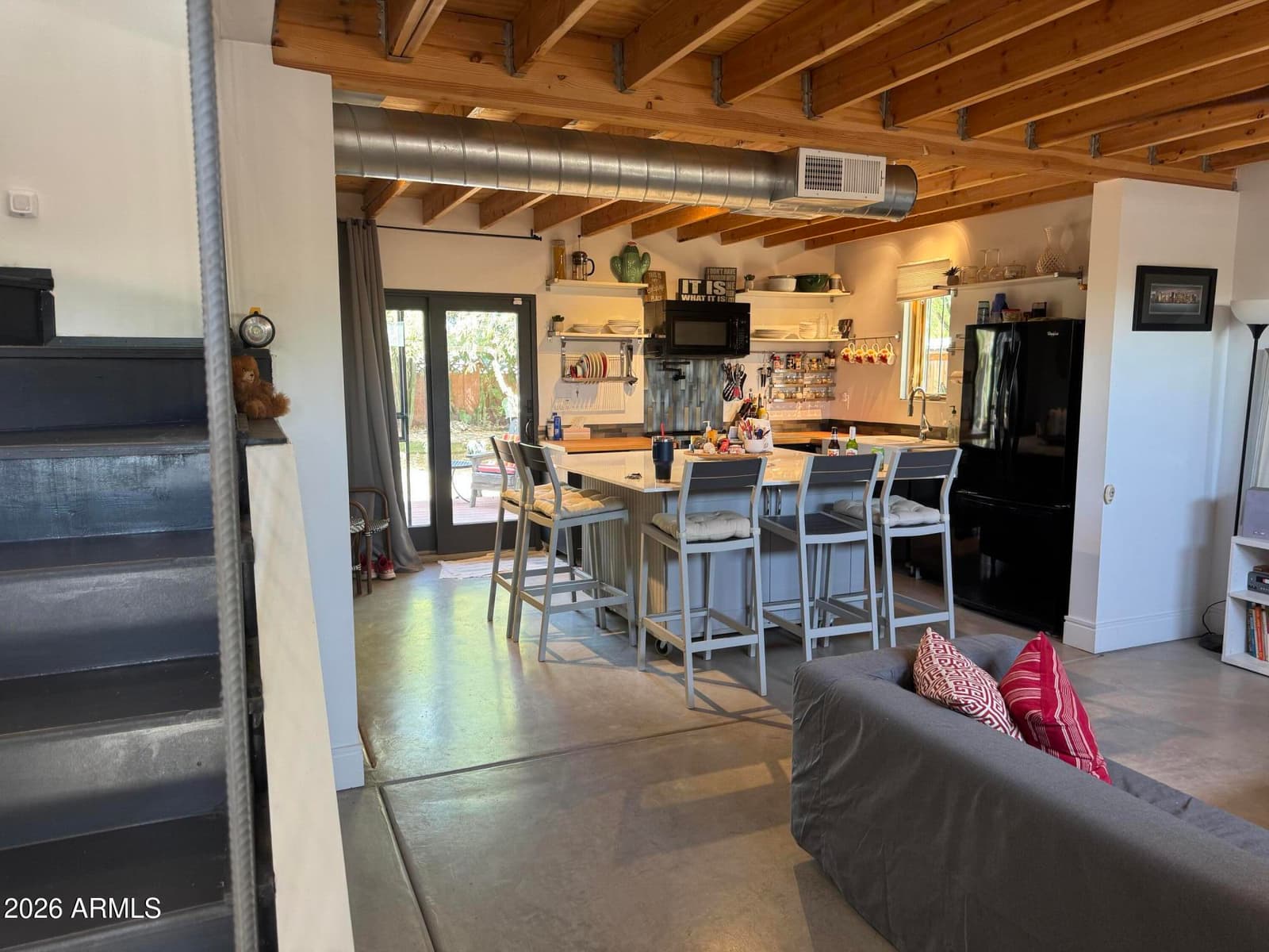 4002 W San Juan Avenue, Phoenix, AZ 85019 — photo 5 of 42
