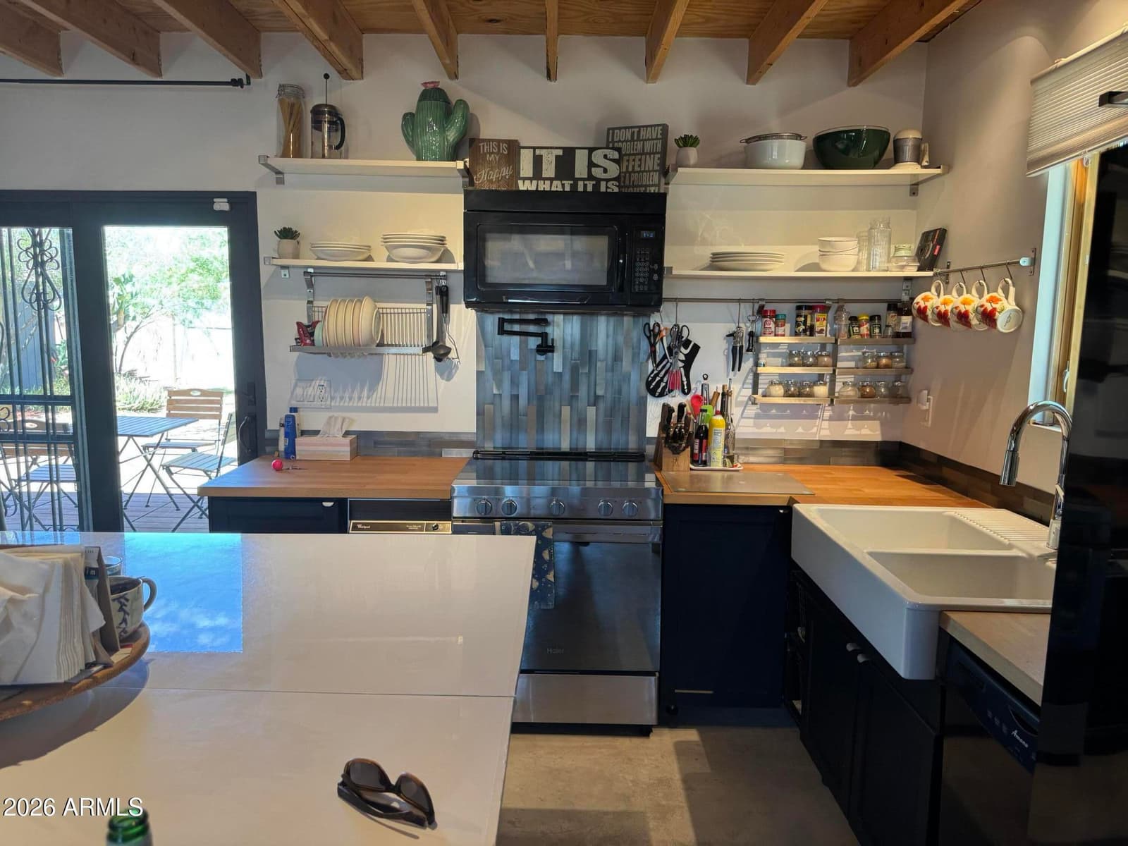 4002 W San Juan Avenue, Phoenix, AZ 85019 — photo 8 of 42