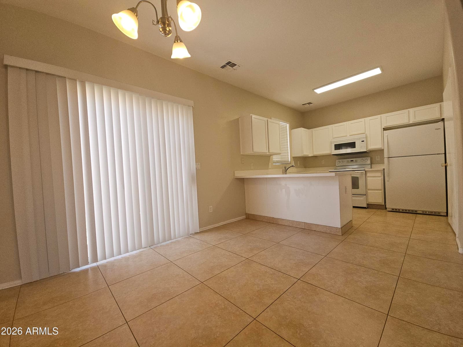 2300 E Magma Road Unit 27, San Tan Valley, AZ 85143 — photo 4 of 22