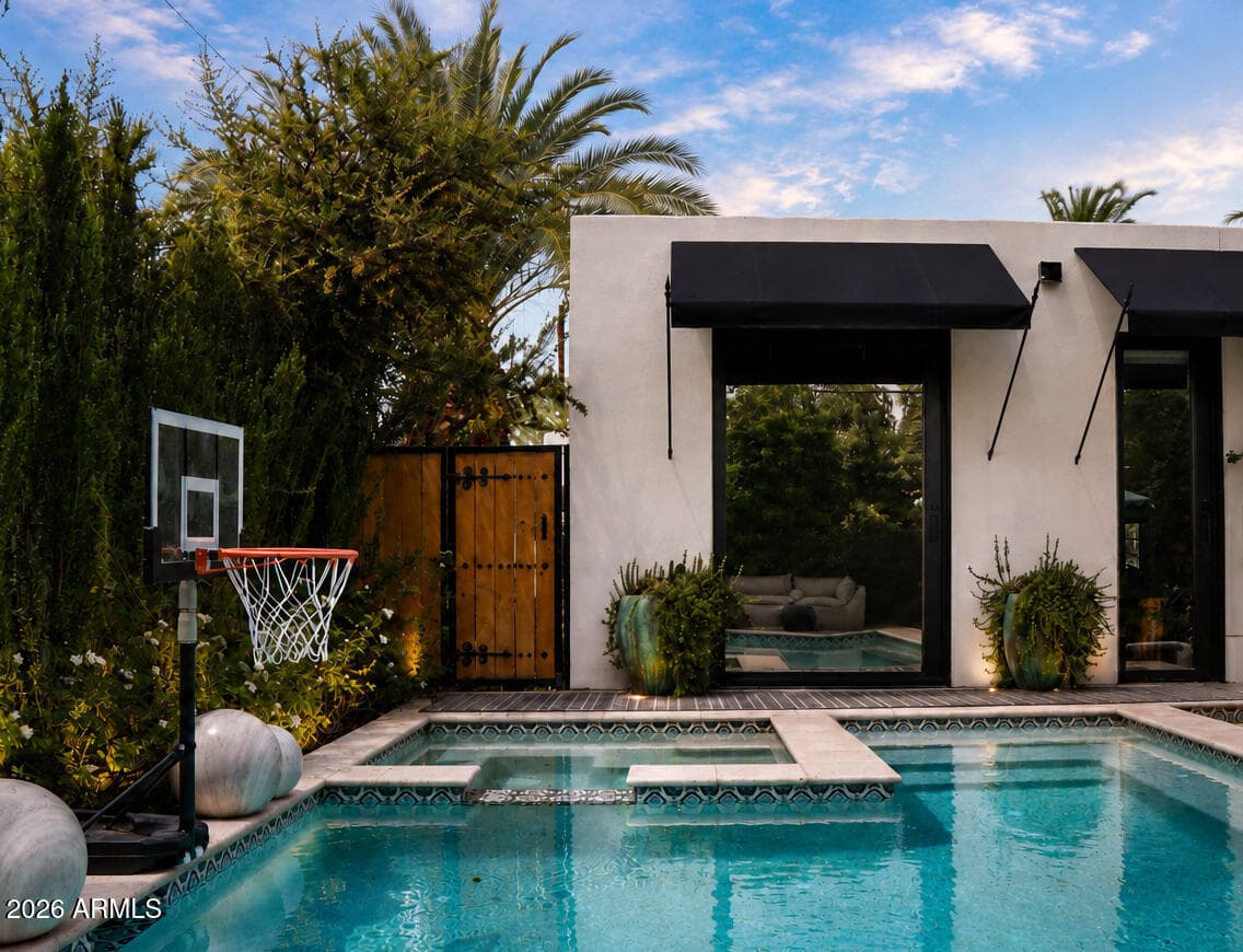 61 W Wilshire Drive, Phoenix, AZ 85003 — photo 55 of 62