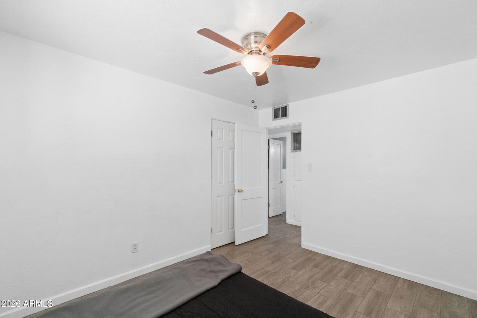 5624 N 30th Drive, Phoenix, AZ 85017 — photo 12 of 18