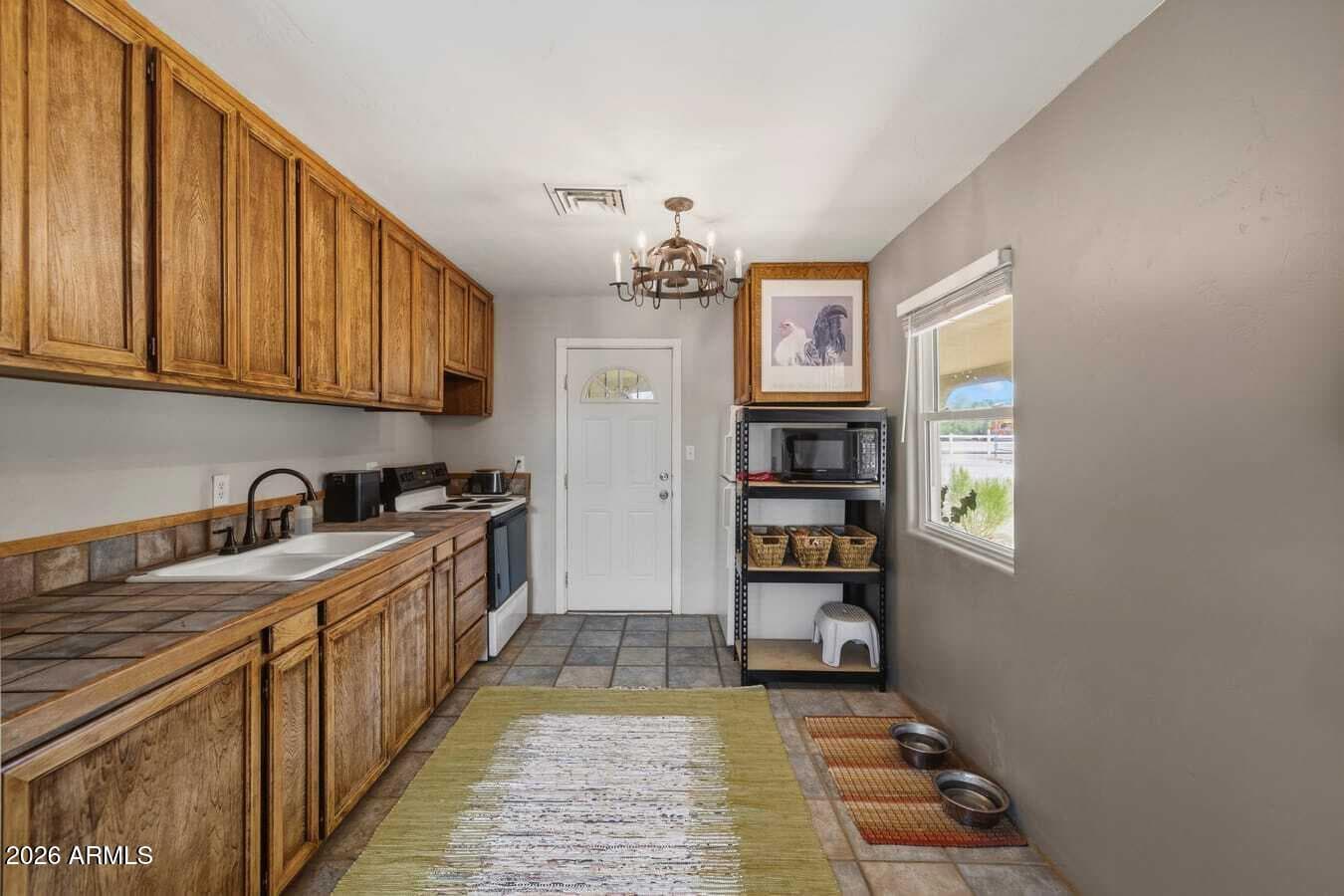 35929 N 7th Street, Phoenix, AZ 85086 — photo 4 of 43