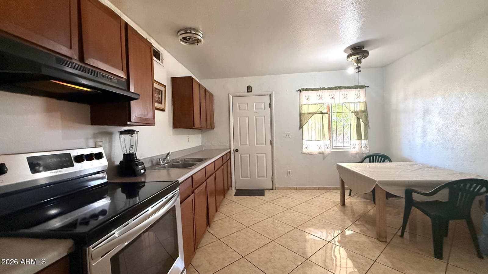 1802 W Darrel Road, Phoenix, AZ 85041 — photo 9 of 26