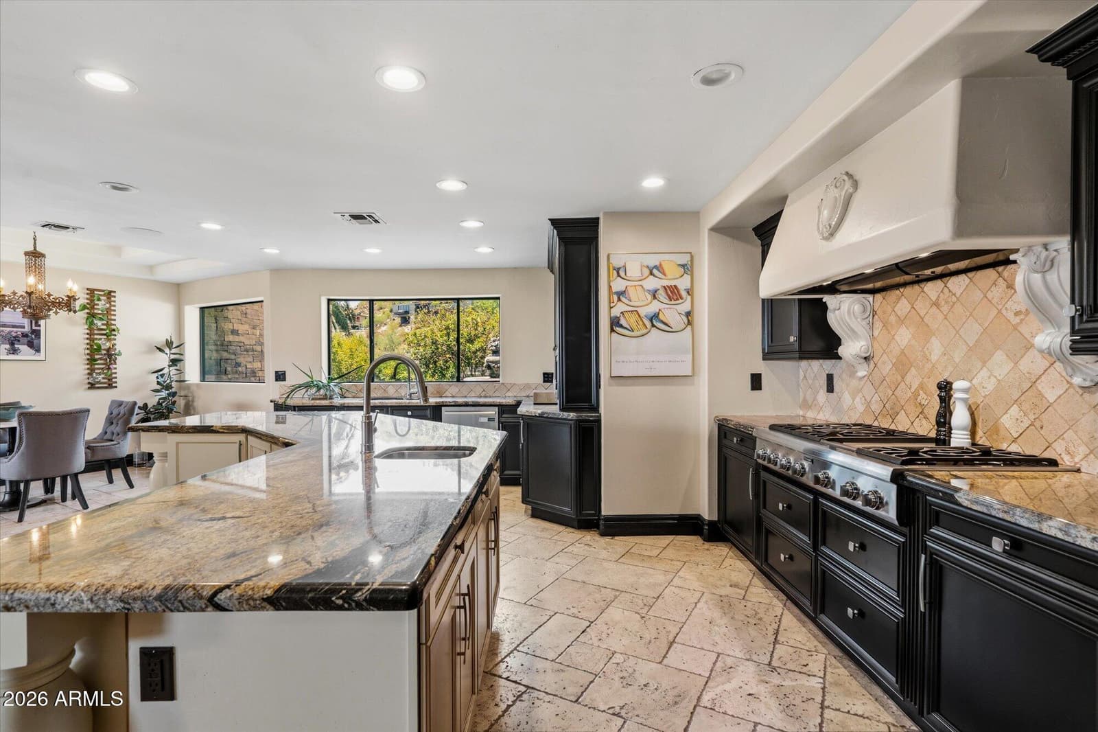 7525 N Clearwater Parkway, Paradise Valley, AZ 85253 — photo 14 of 37