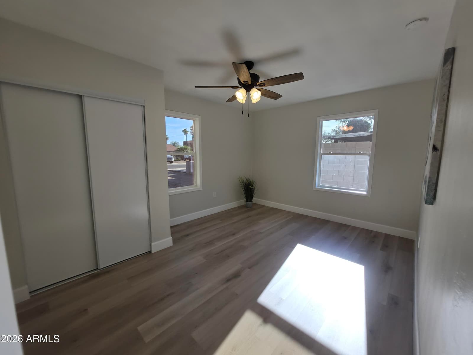 2710 E Amelia Avenue, Phoenix, AZ 85016 — photo 11 of 19