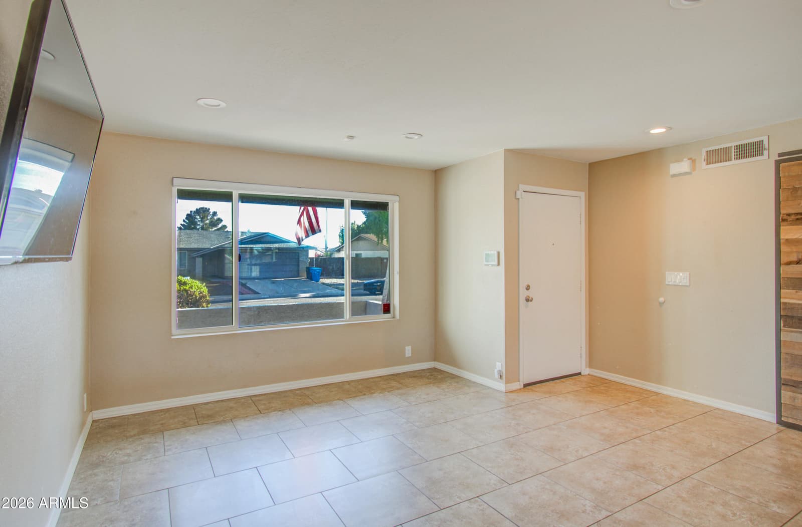 3202 W McRae Way, Phoenix, AZ 85027 — photo 5 of 37