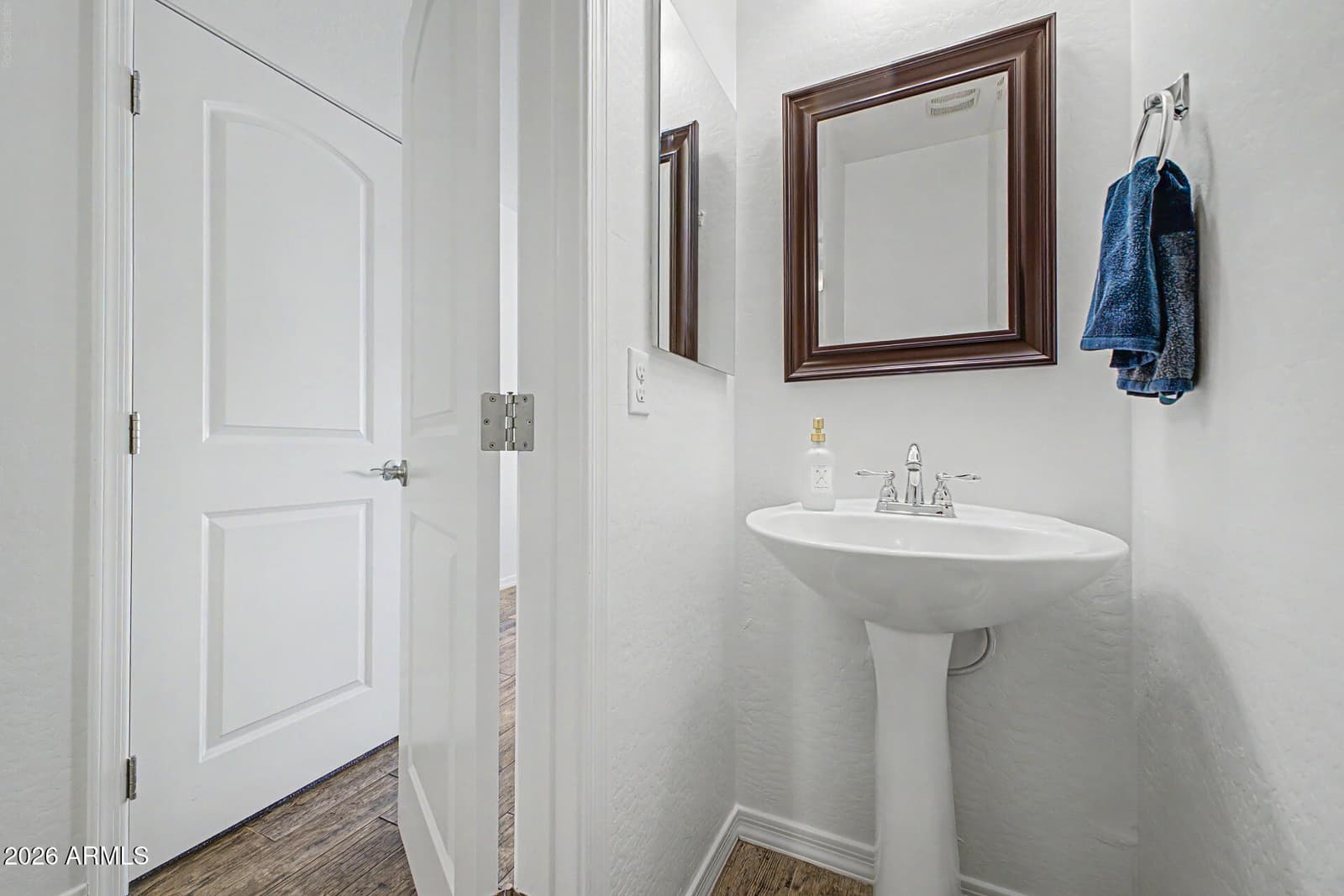 3345 E Pinchot Avenue 12, Phoenix, AZ 85018 — photo 14 of 31