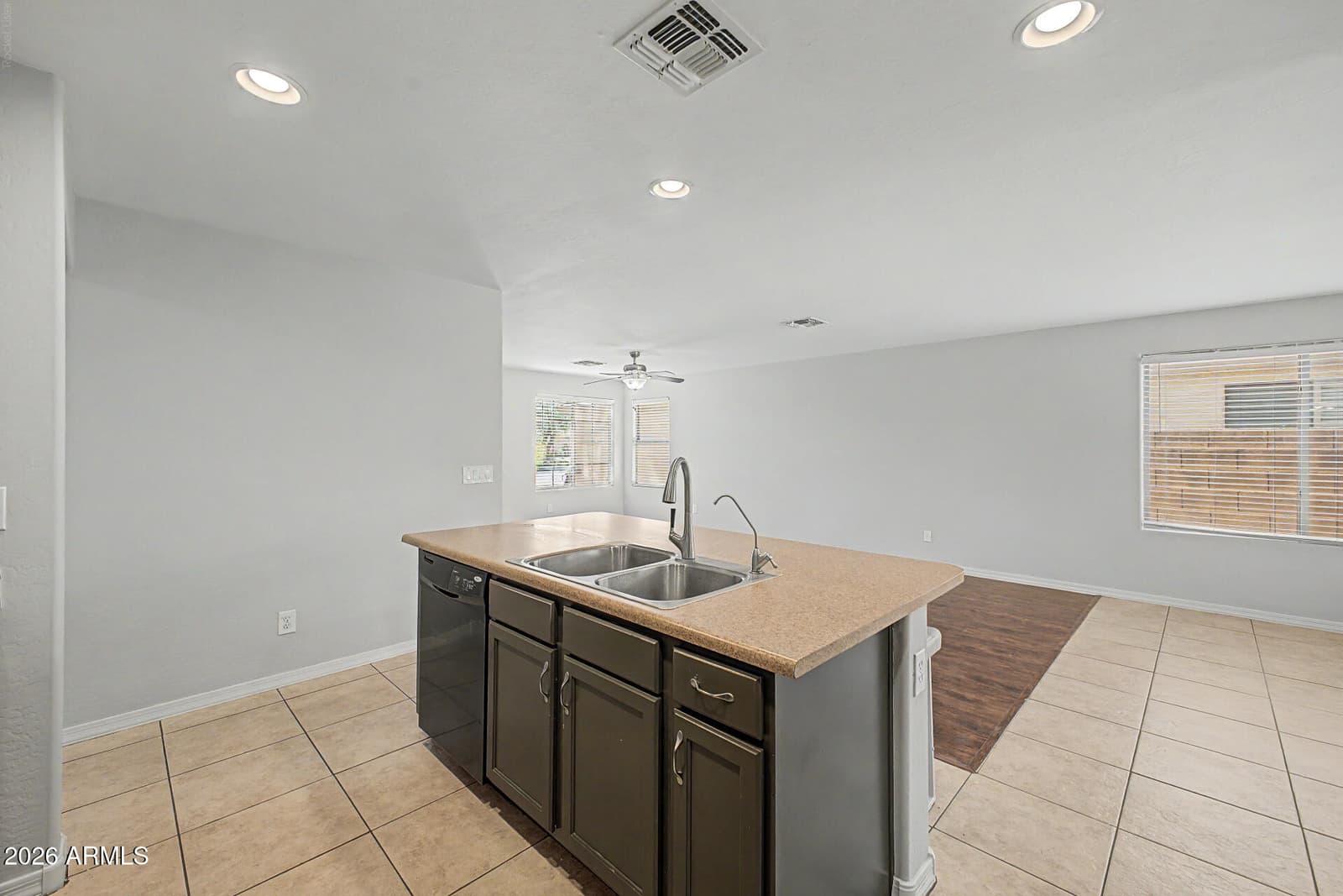 32974 N Sandstone Drive, San Tan Valley, AZ 85143 — photo 3 of 30