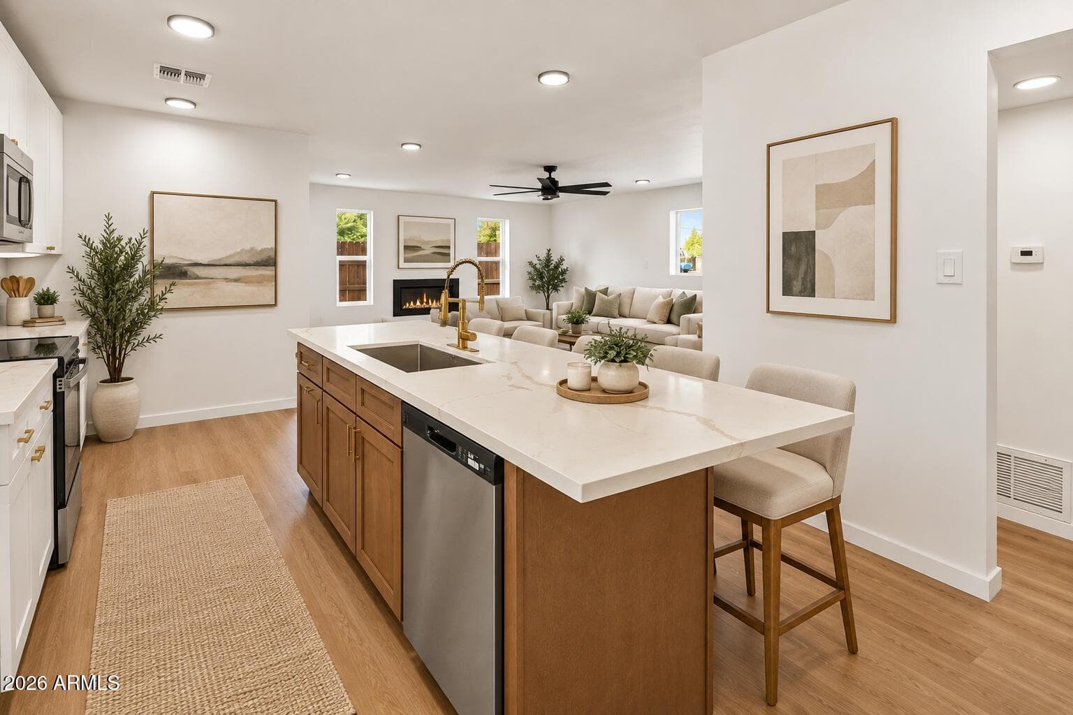 2201 N 29th Place, Phoenix, AZ 85008 — photo 12 of 37