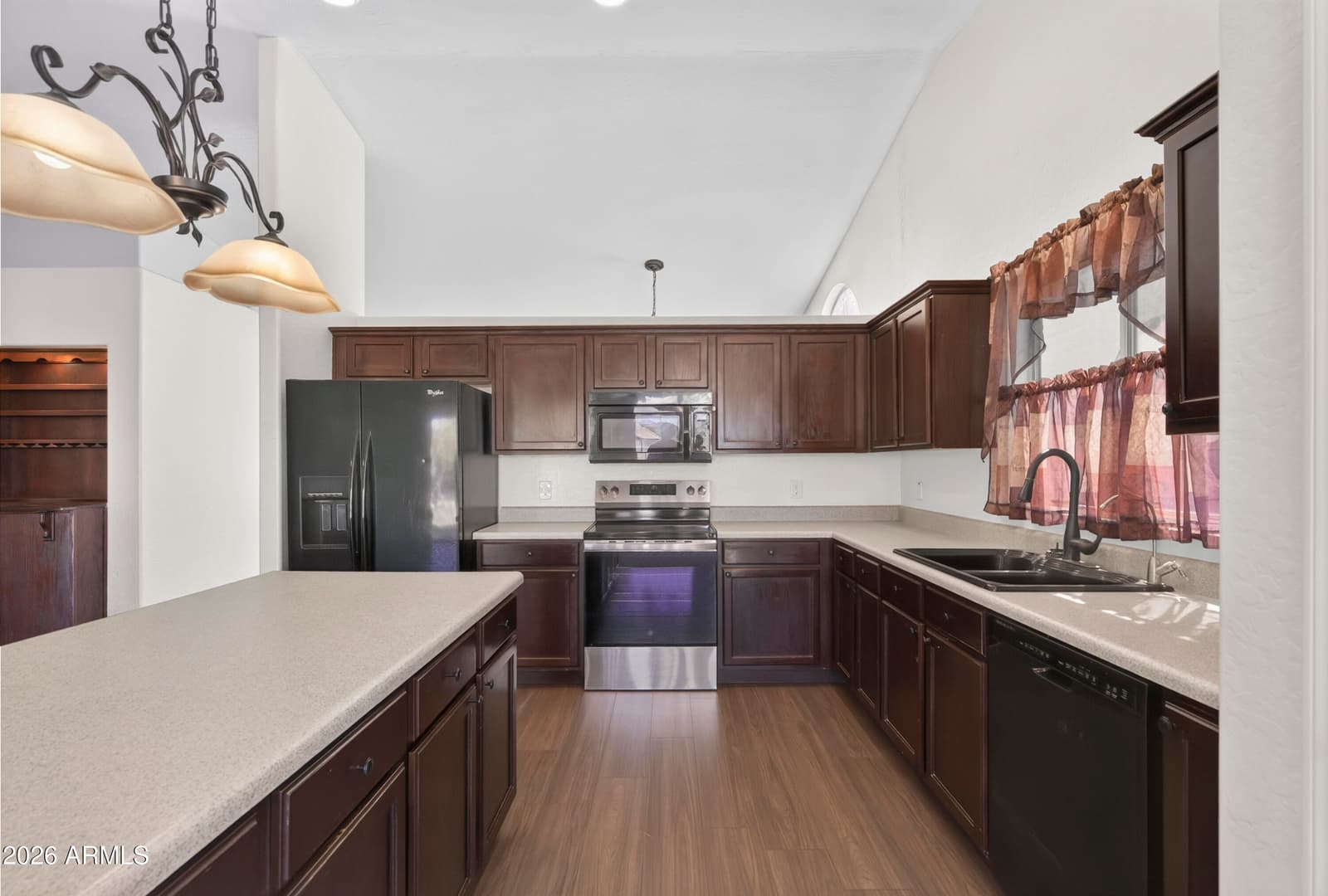 3008 W Pecan Road, Phoenix, AZ 85041 — photo 7 of 29
