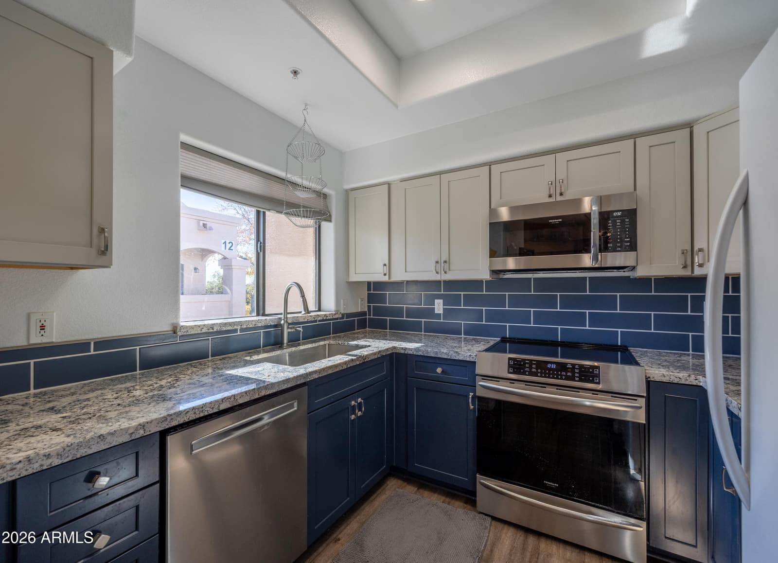 9151 W Greenway Road 273, Peoria, AZ 85381 — photo 8 of 18
