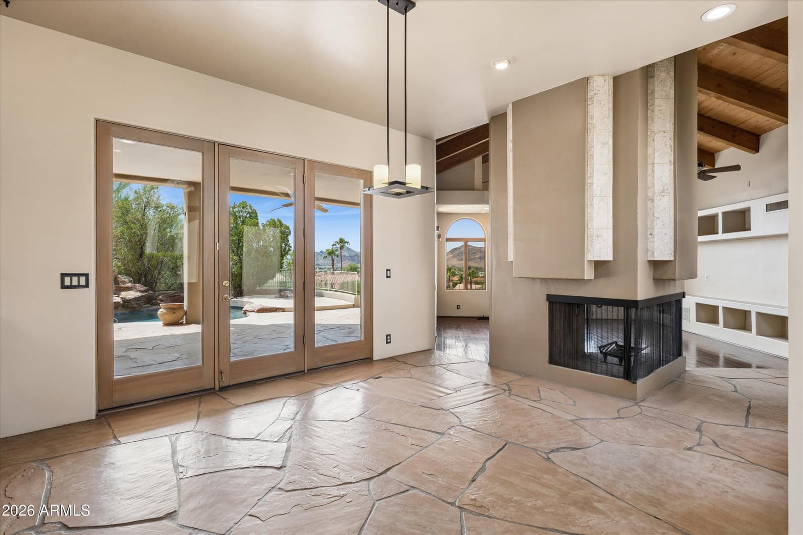 1121 E Country Gables Drive, Phoenix, AZ 85022 — photo 17 of 80
