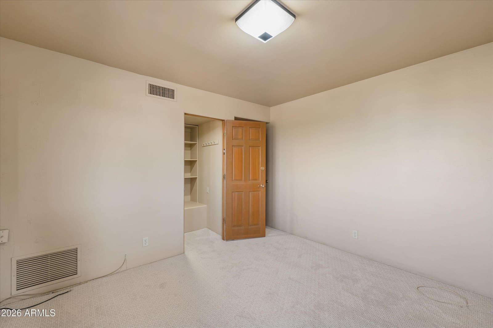 1121 E Country Gables Drive, Phoenix, AZ 85022 — photo 40 of 80
