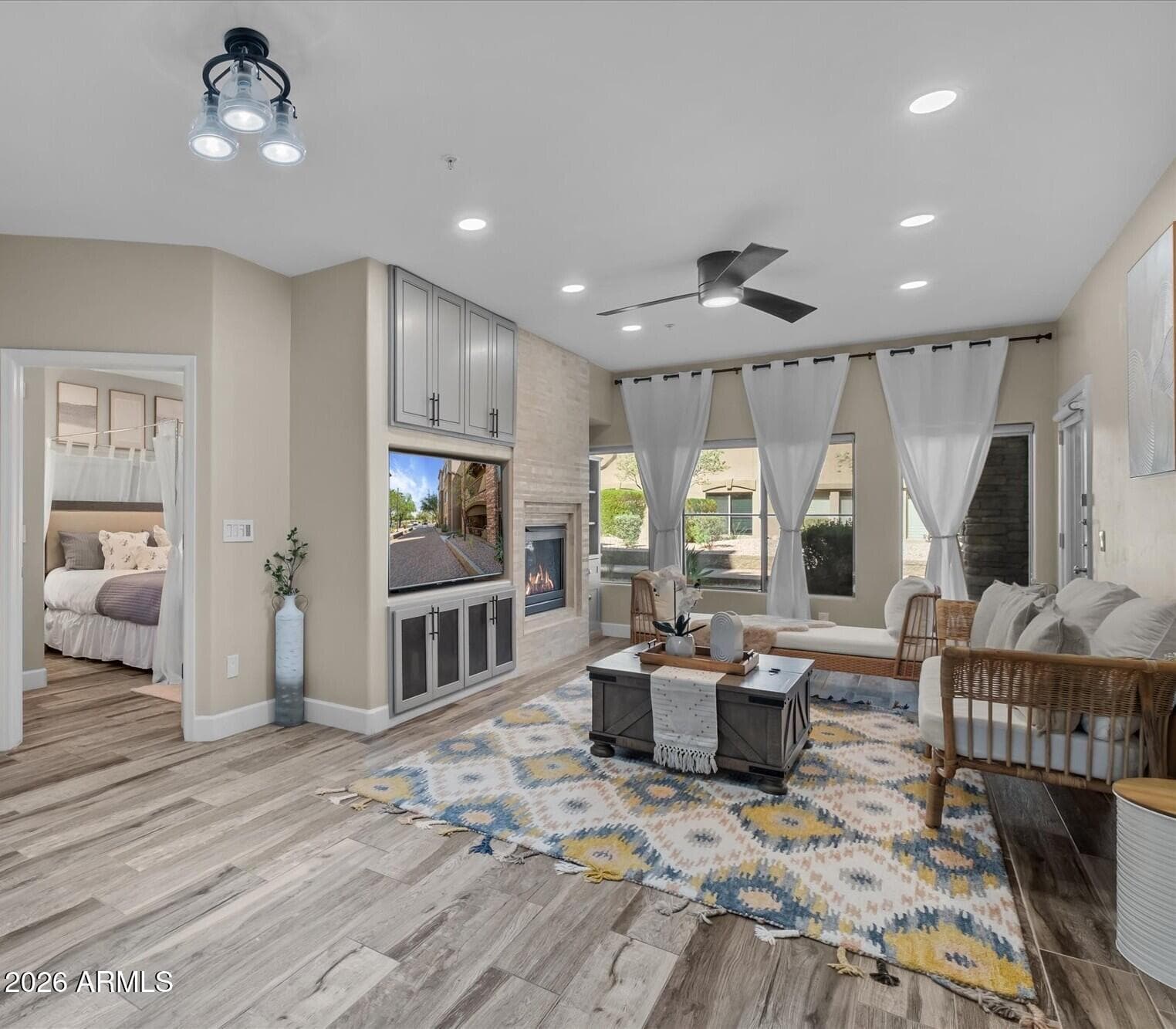 5350 E Deer Valley Drive 1250, Phoenix, AZ 85054 — photo 3 of 50