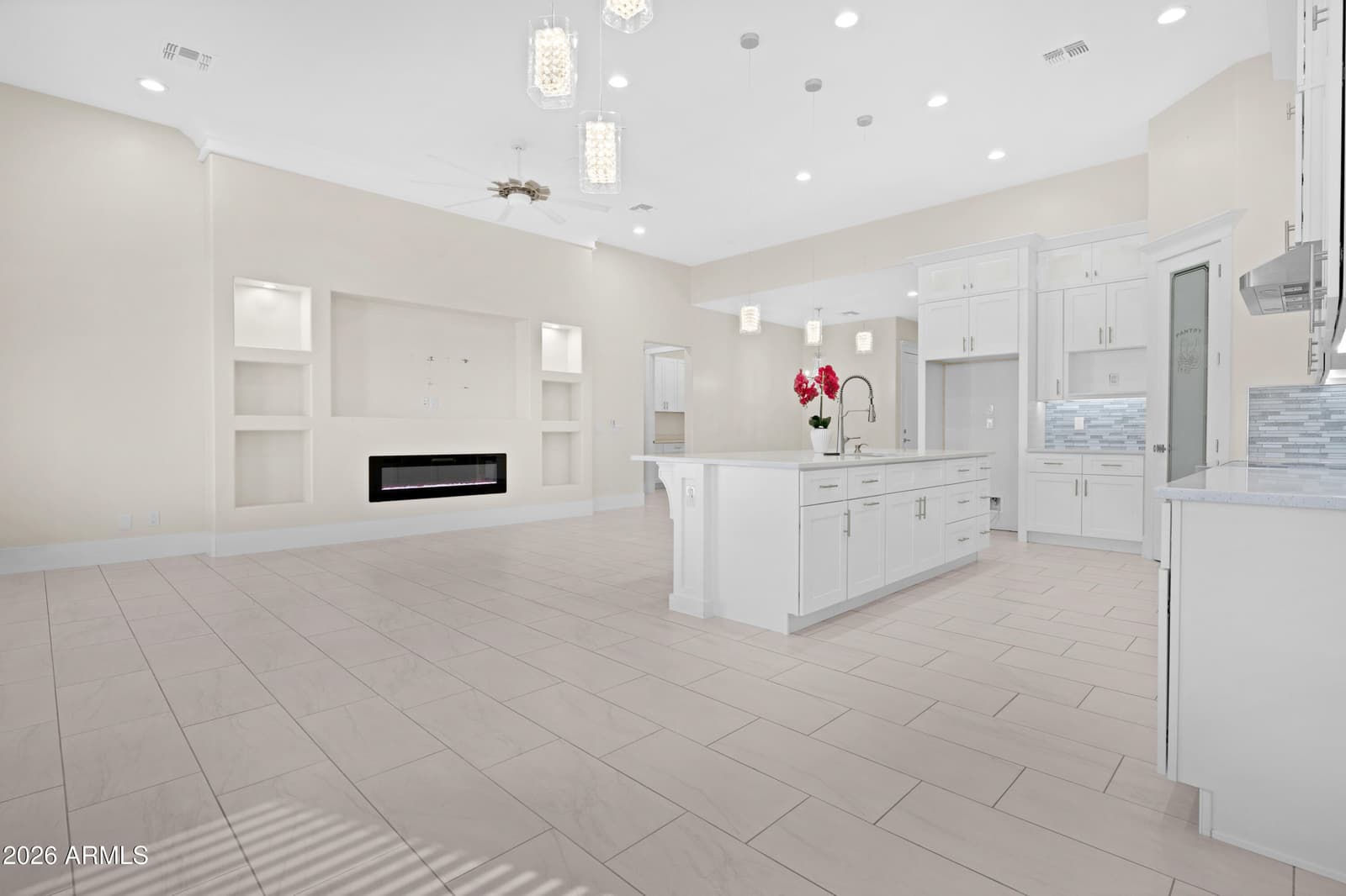 5742 E Red Bird Lane E, San Tan Valley, AZ 85140 — photo 15 of 37