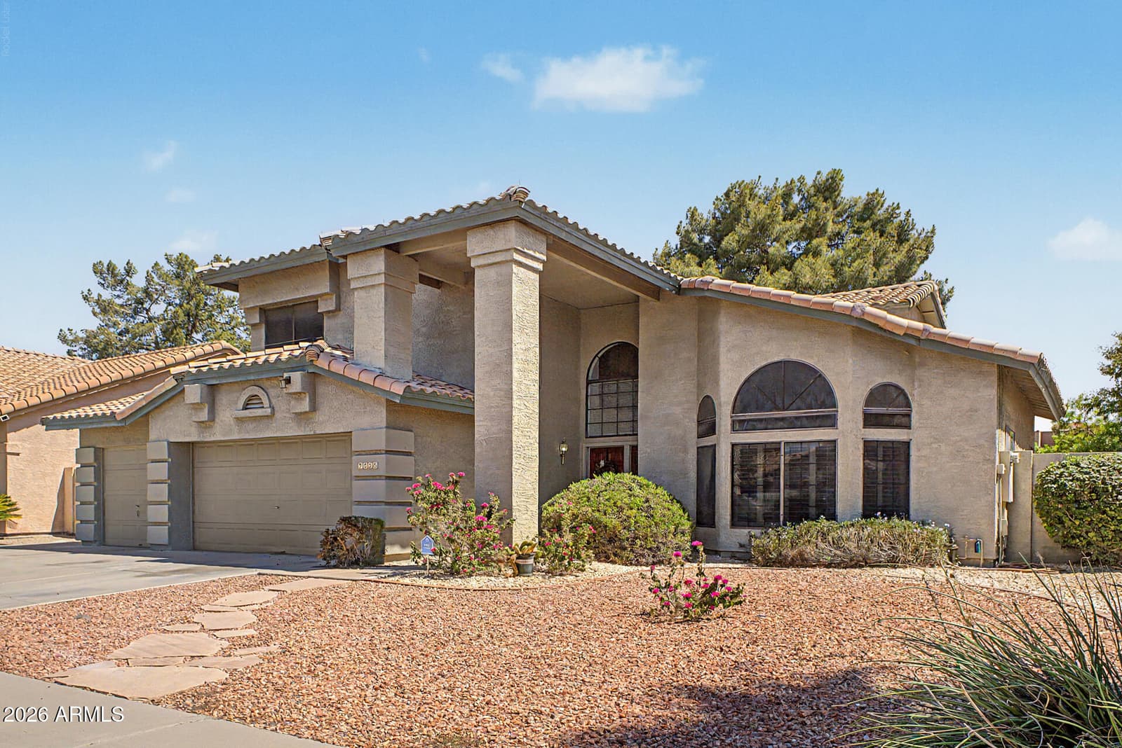 9555 S Palm Drive, Tempe, AZ 85284 — photo 5 of 51