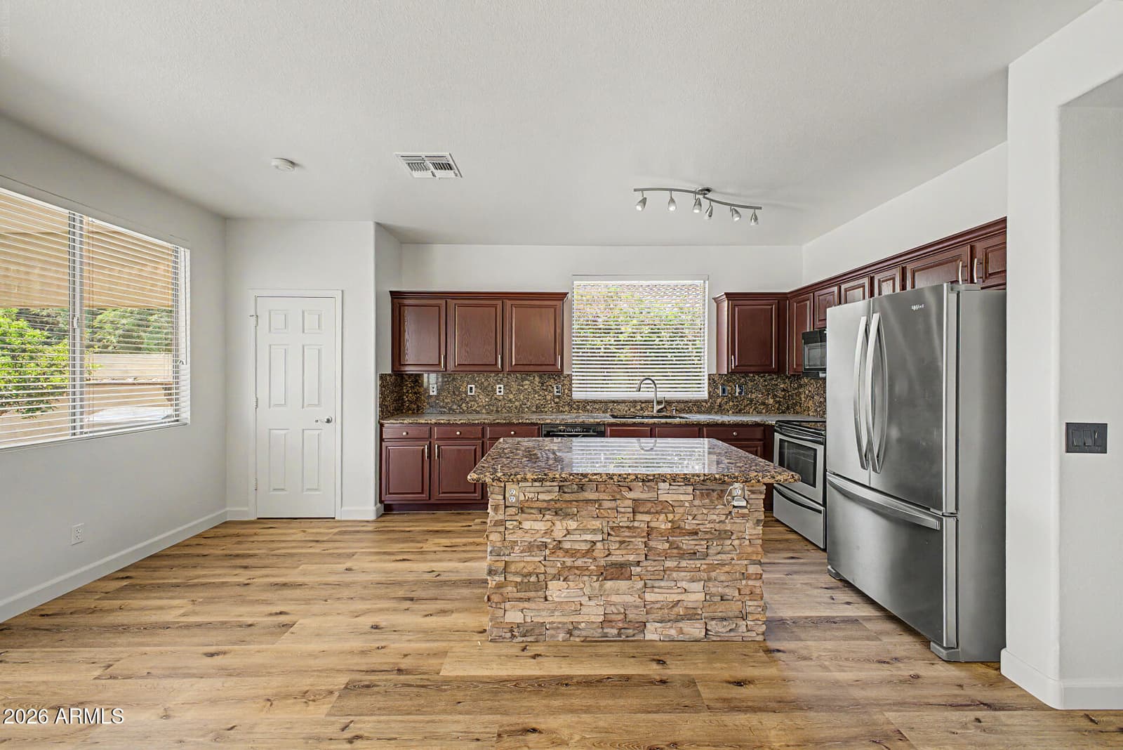10767 W Citrus Grove Way, Avondale, AZ 85392 — photo 11 of 27