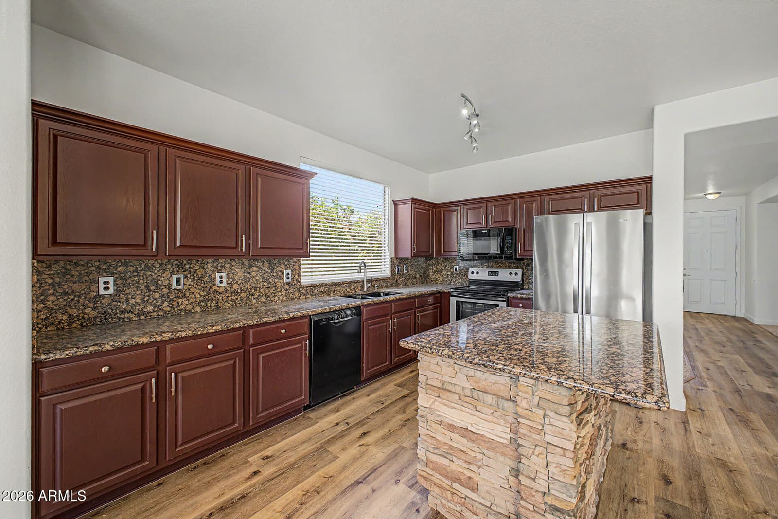 10767 W Citrus Grove Way, Avondale, AZ 85392 — photo 12 of 27