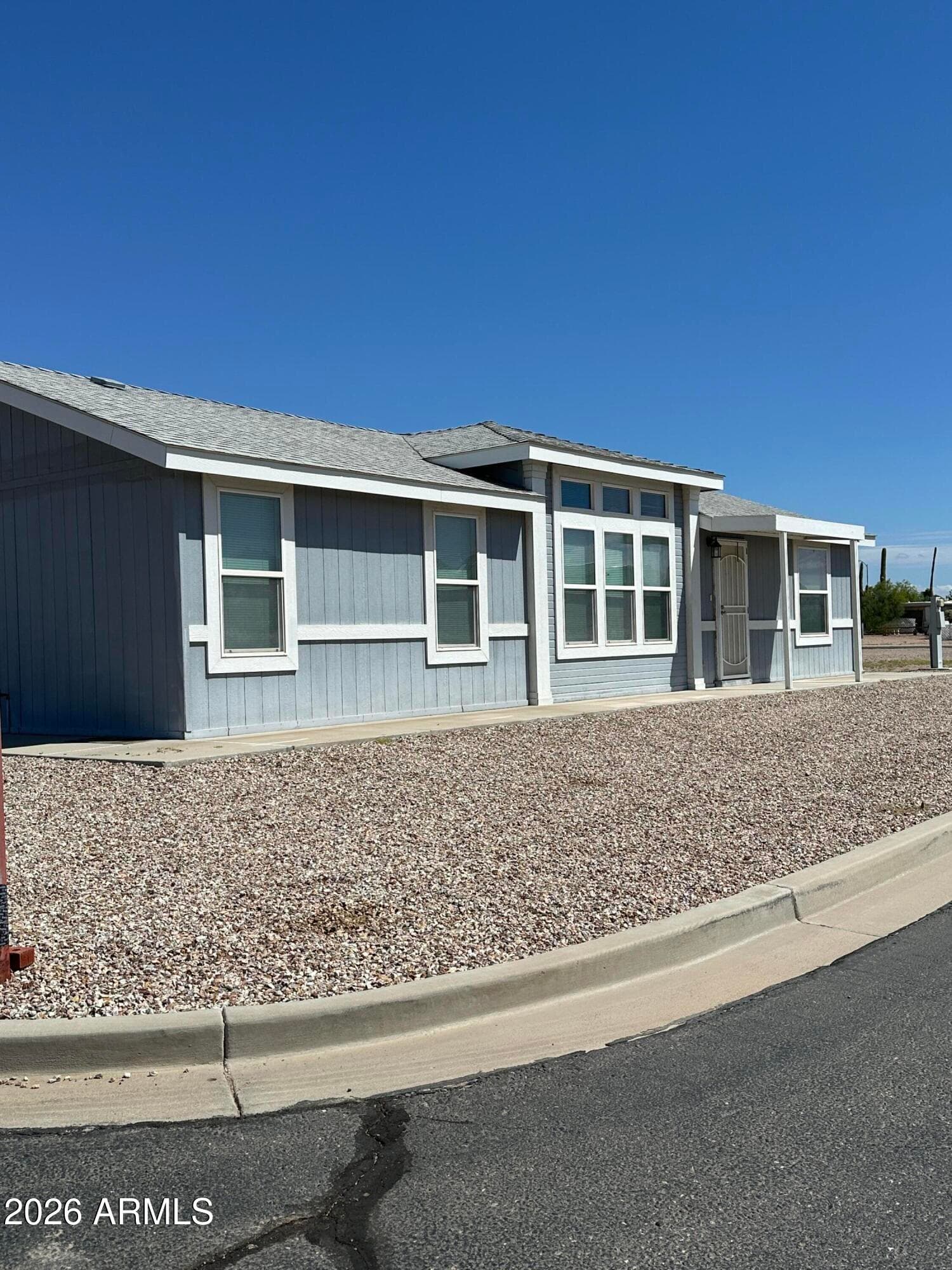 3601 N Montana Avenue, Florence, AZ 85132 — photo 1 of 24