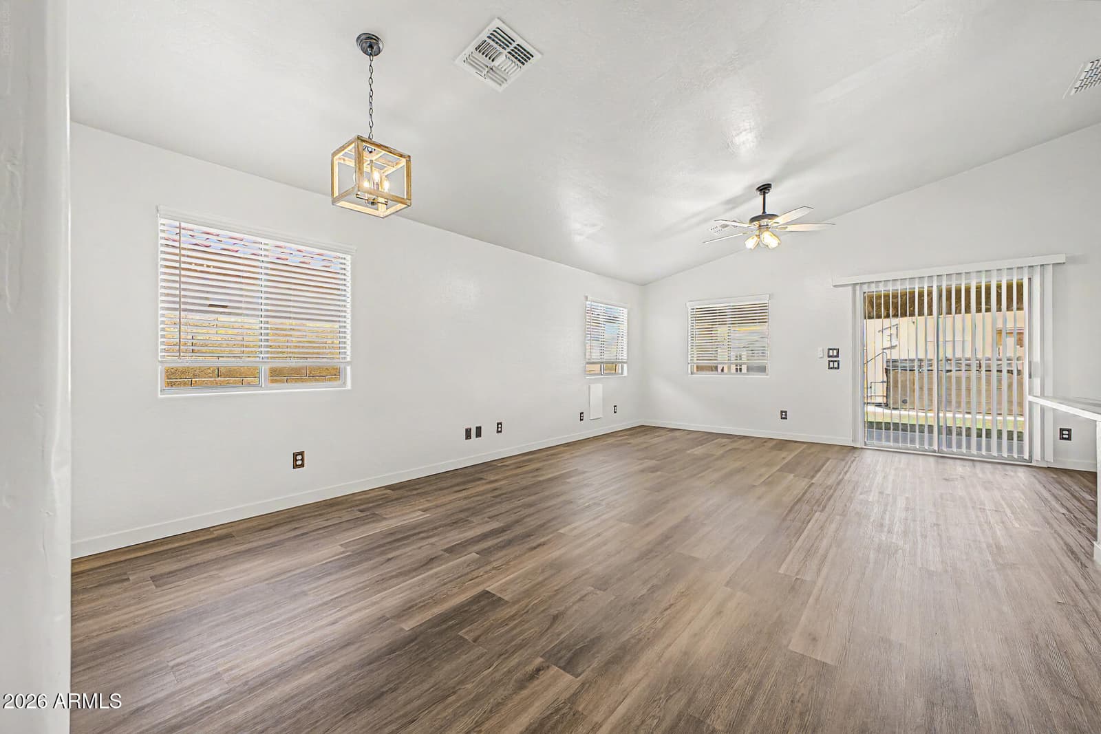 45592 W Rainbow Drive, Maricopa, AZ 85139 — photo 7 of 35
