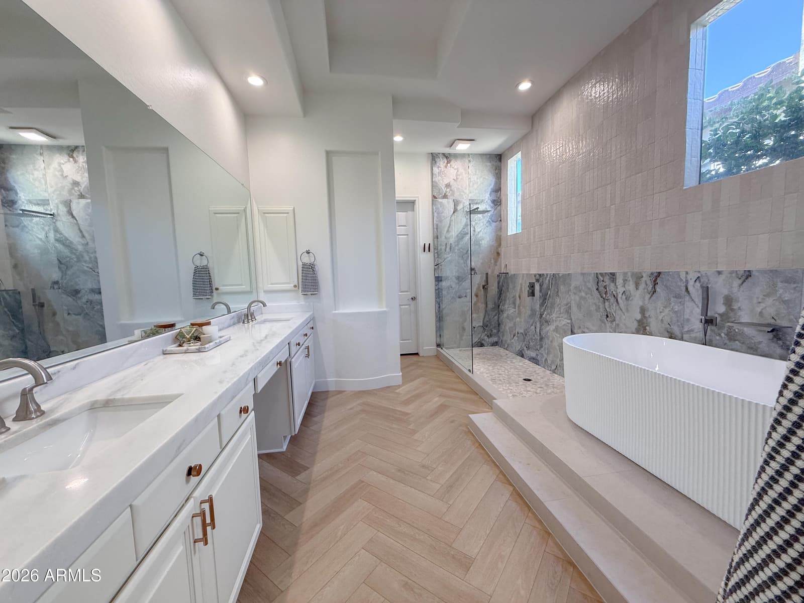 3818 E Crest Lane, Phoenix, AZ 85050 — photo 15 of 48