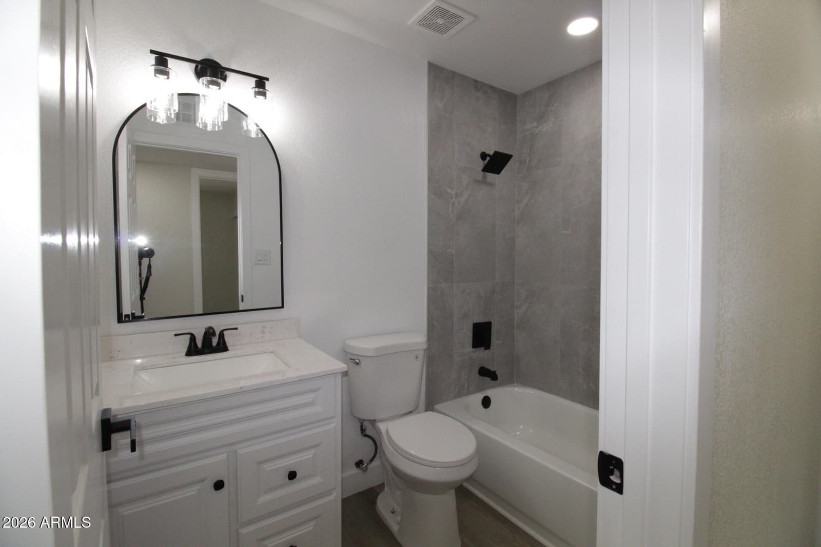 4302 E Jicarilla Street, Phoenix, AZ 85044 — photo 10 of 25