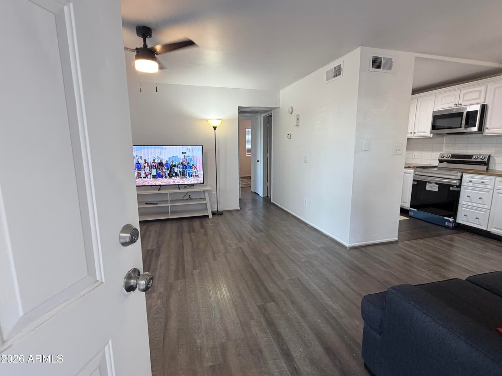 700 W University Drive 122, Tempe, AZ 85281 — photo 3 of 22