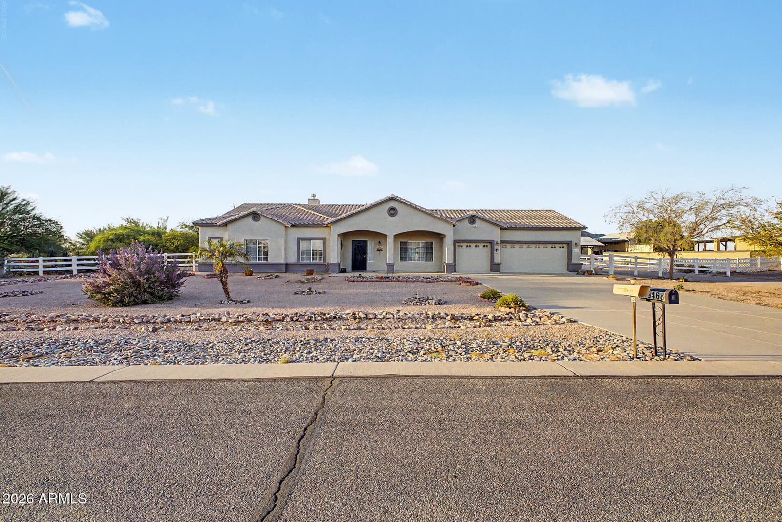 9468 W Bartle Drive, Casa Grande, AZ 85194 — photo 5 of 41