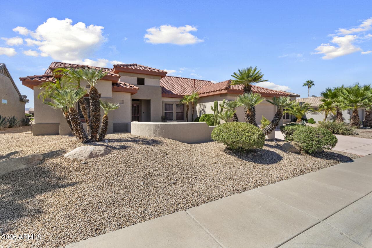 18172 N Petrified Forest Drive, Surprise, AZ 85374 — photo 4 of 54