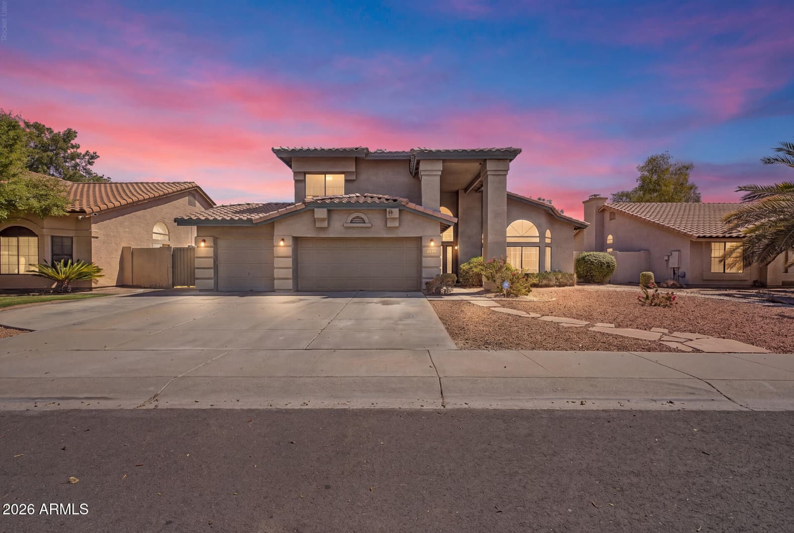 9555 S Palm Drive, Tempe, AZ 85284 — photo 2 of 51